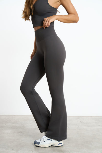 Contour Flared Leggings - for dame - Famme - Leggings