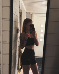Signature Scrunch Shorts